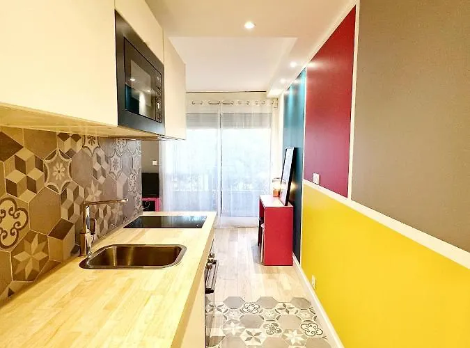 Le Pop Art - Jardin Des Plantes - Centre Toulouse