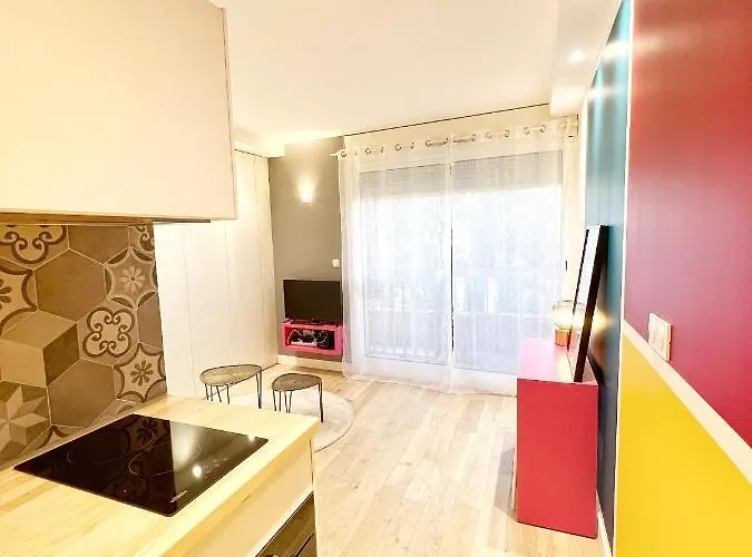 Le Pop Art - Jardin Des Plantes - Centre